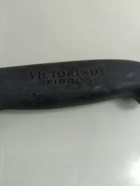 6802325US1 VICTORINOX Forschner Chefs Knife Steel Nsf #3