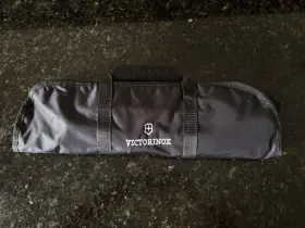 7.4012-212 VICTORINOX Field Dressing Knife Set Roll