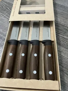 1135260402 W-STHOF Wusthof Urban Farmer Steak Knives Roasted