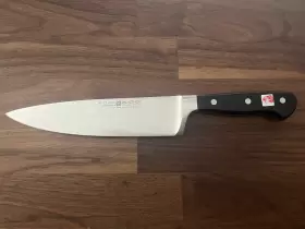 22-16 W-STHOF Classic Chef Knife Steel