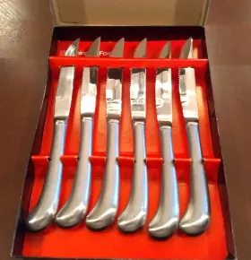 V82065L WASHINGTON FORGE Steak Knife Set Pistol Grip Spirit