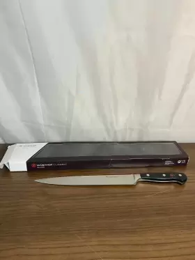 1040100823 WUSTHOF Classic Edge Carving Knife