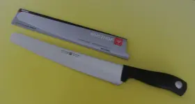4501-26CM WUSTHOF Silverpoint Confectioners Knife Sleeve
