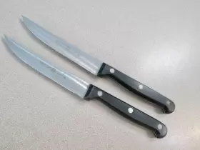 8050 WUSTHOF Wushof Emeril Steak Knives