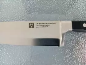 31021-200 ZWILLING Professionals Chefs Knife #3