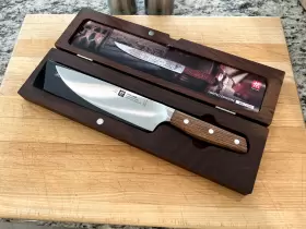 33021-201-0 ZWILLING INTERCONTINENTAL Steak Knives