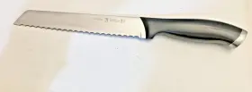 13575-200 ZWILLING J.A. HENCKELS Cap Bread Knife