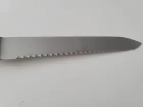 30340-130 ZWILLING J.A. HENCKELS Twin Cuisine Serrated Knife #3