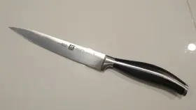 30340-200 ZWILLING J.A. HENCKELS Twin Cuisine Slicing Knife #2
