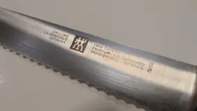 30346-200 ZWILLING J.A. HENCKELS Twin Cuisine Bread Knife #2