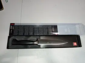 31070-161-0-EU ZWILLING J.A. HENCKELS Star Steel Utility #3
