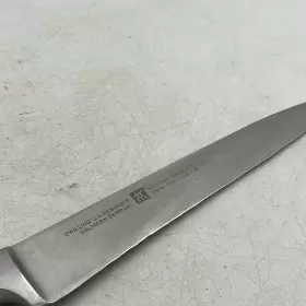 31070-200 ZWILLING J.A. HENCKELS Star Carving Knife #3