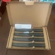New Pampered Chef Coated Steak Knife Set 100750 4 Knives with Covers Serrated